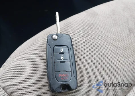 2015 Jeep Renegade Latitude from USA, damaged, VIN ZACCJBBH2FPB83140